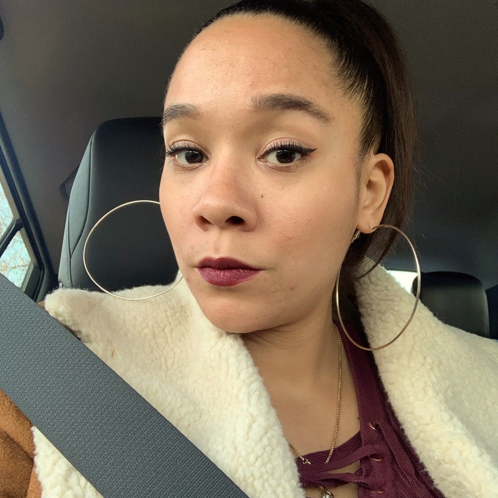 Meet your Posher, Ashleigh